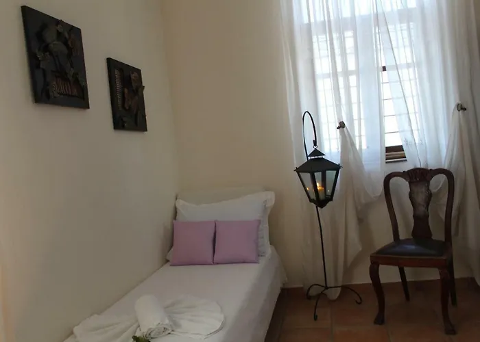 Petrino Spiti Parthenón