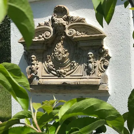 Petrino Spiti Villa