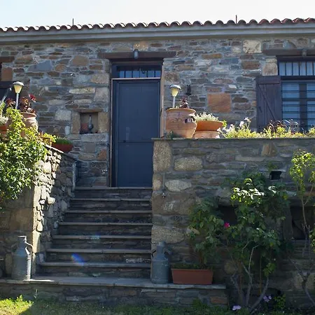 Petrino Spiti Villa *